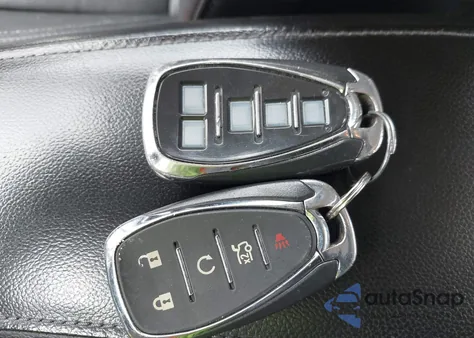 2017 Chevrolet Cruze Premier Auto z USA, uszkodzony, nr VIN 1G1BF5SMXH7107461